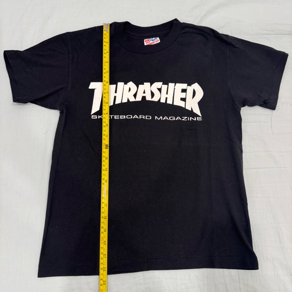 Thrasher Skateboard Magazine Graphic T-Shirt Hanes Heavyweight Youth L Black Tee - Picture 5 of 6